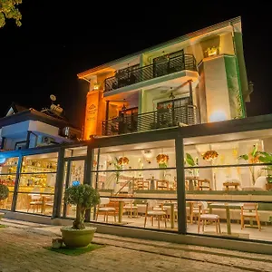  Hotel Jasmine